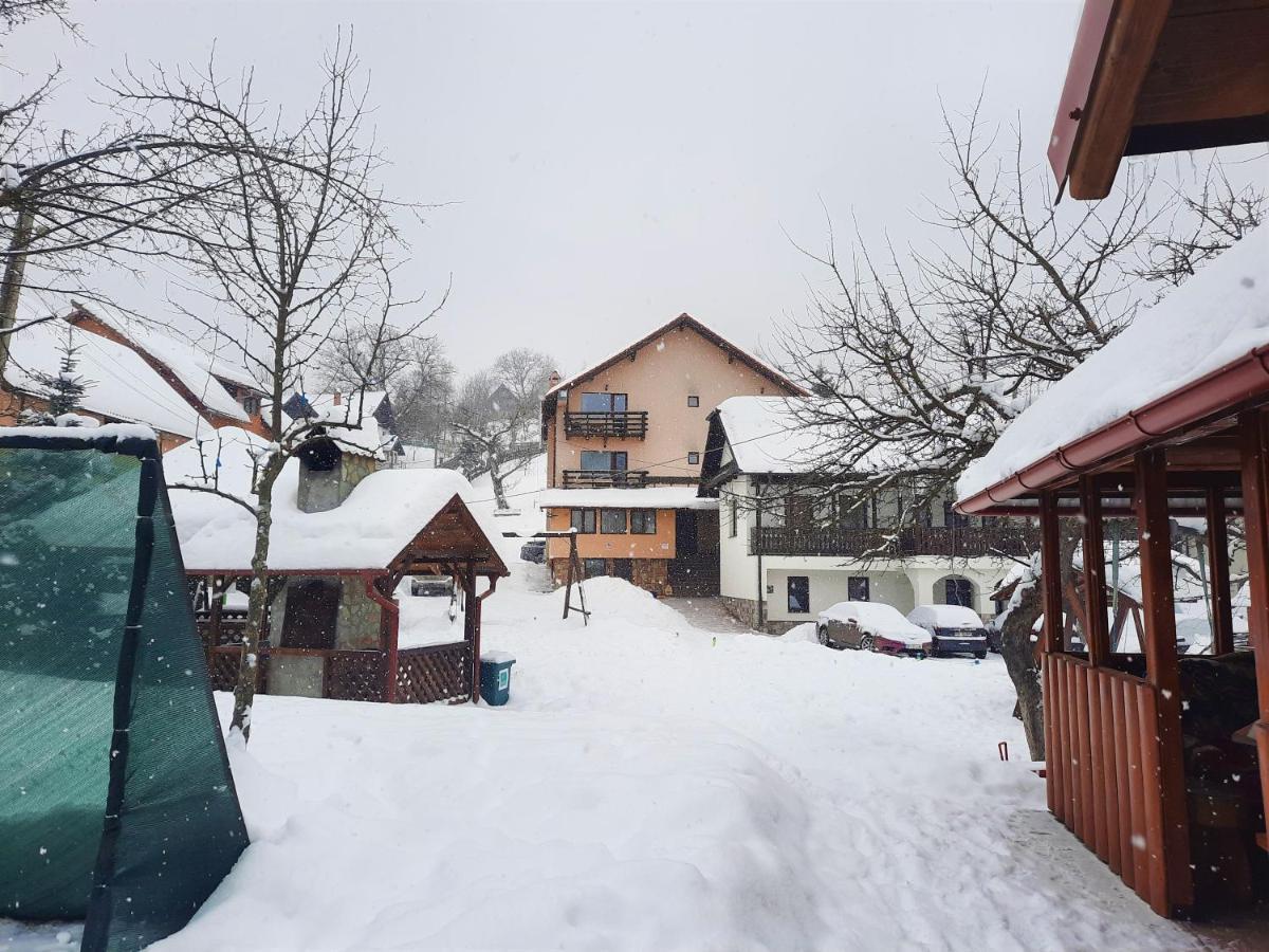 Pensiunea Sarah Bran Bran  Exteriér fotografie
