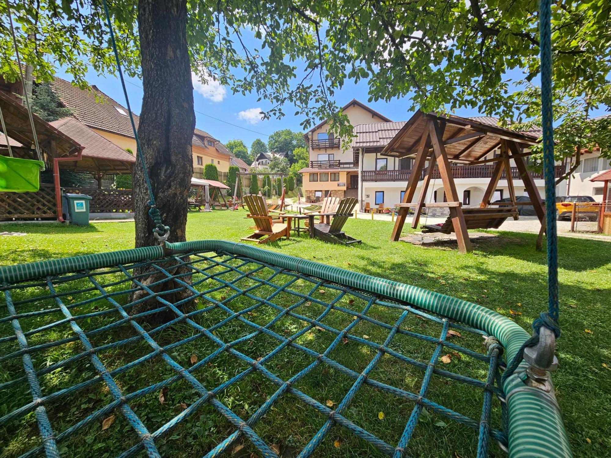 Pensiunea Sarah Bran Bran  Exteriér fotografie