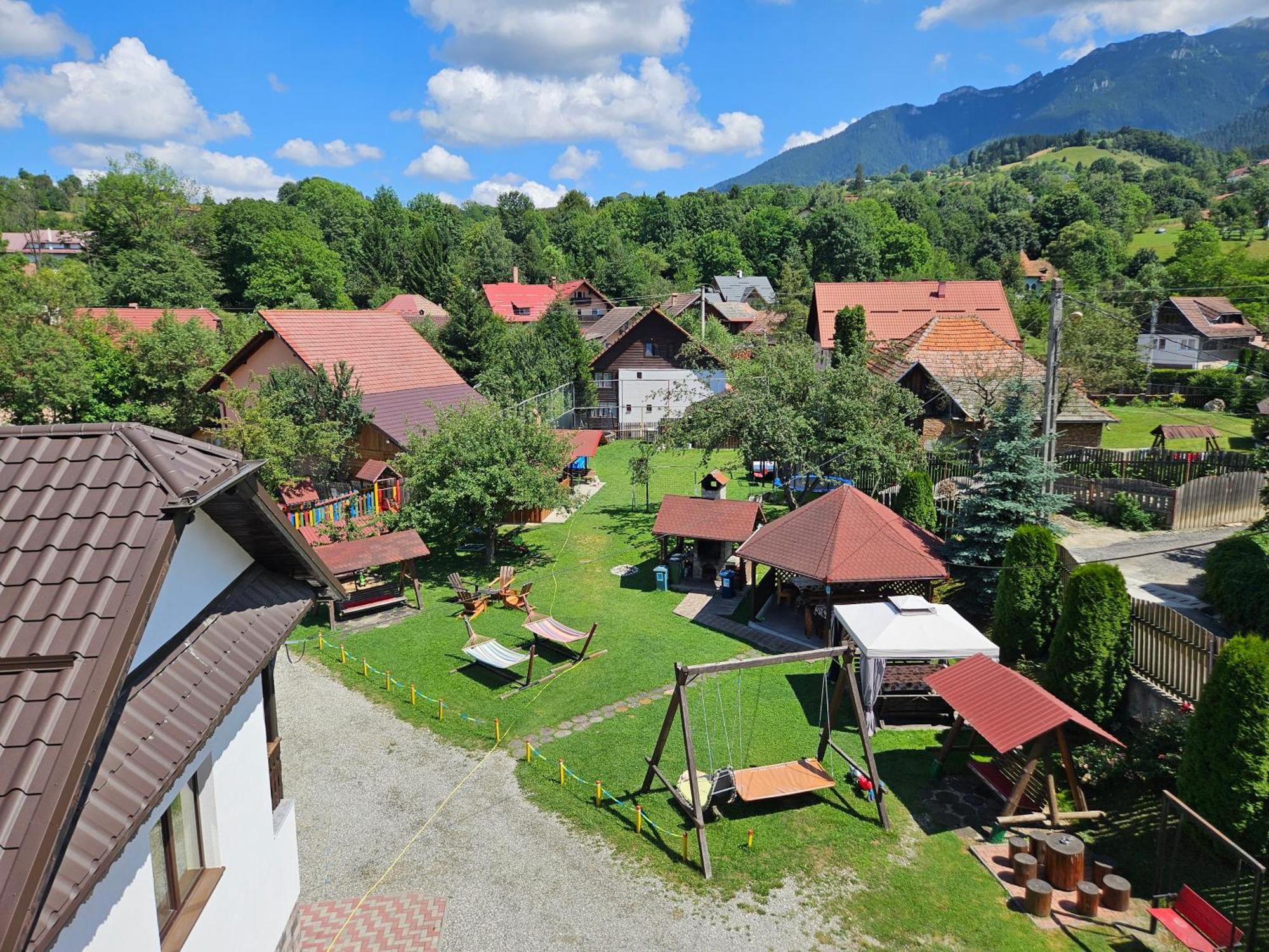 Pensiunea Sarah Bran Bran  Exteriér fotografie